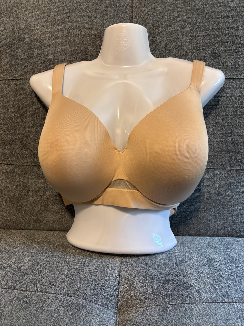 Cacique Smooth Lightly Lined Underwire Bra in Beige